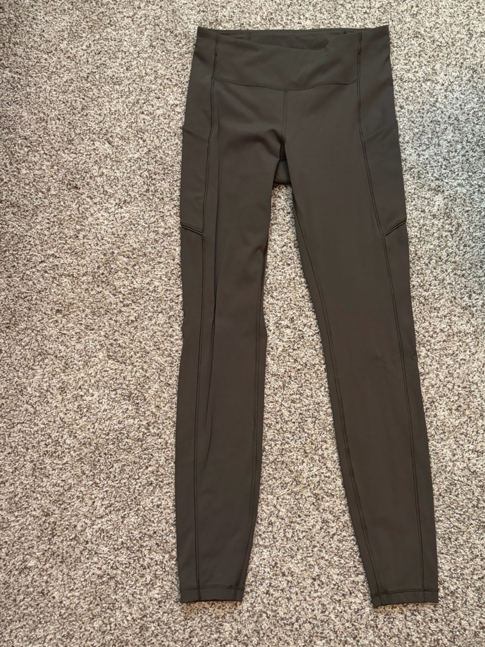 lululemon Speed Up Tight Legging 28” Long Dark Olive - Picture 2 of 3